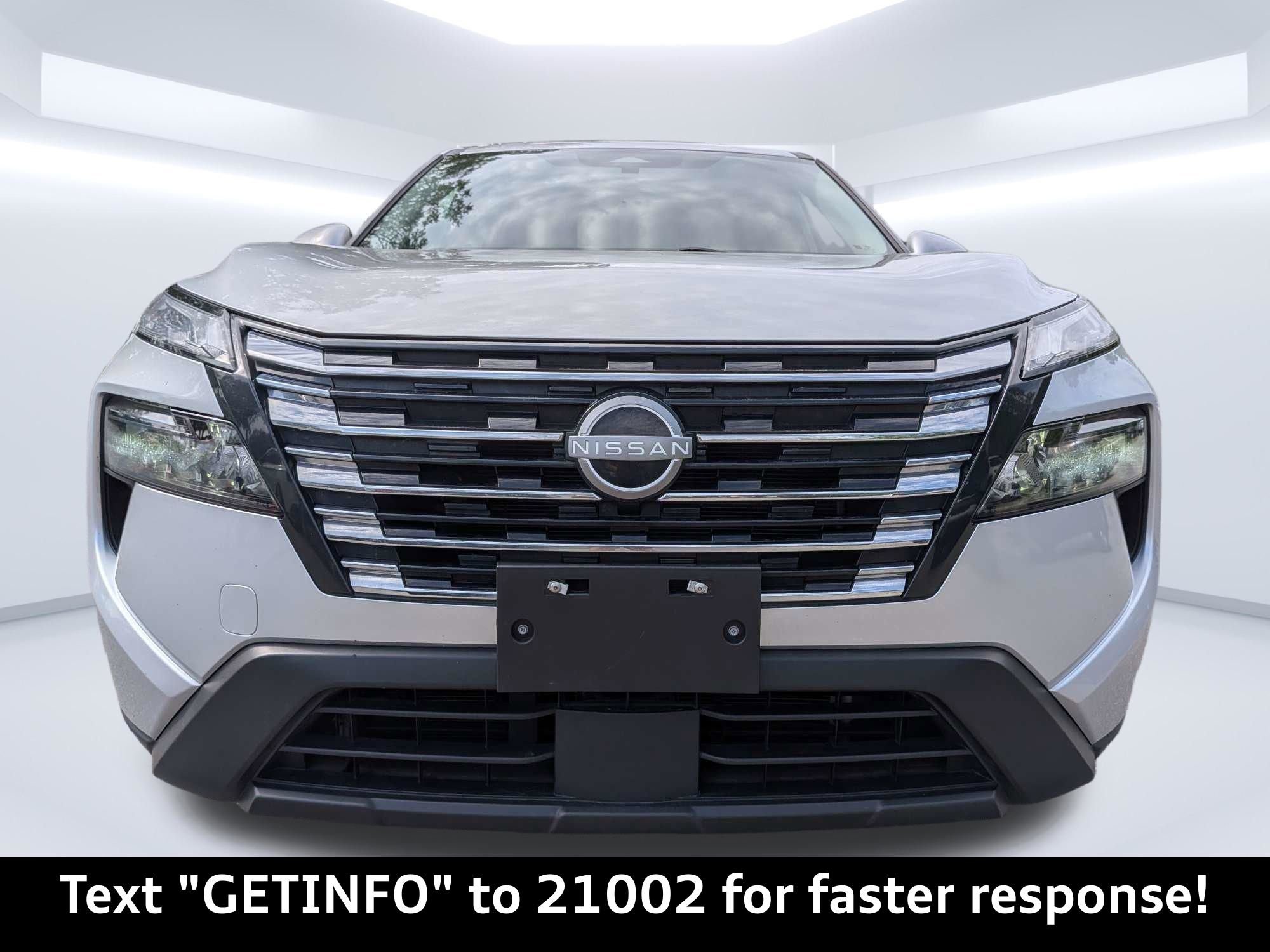 Used 2024 Silver Nissan SV image 10
