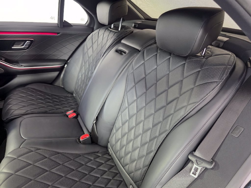 Certified Used 2022 Black Mercedes-Benz S 580 image 16