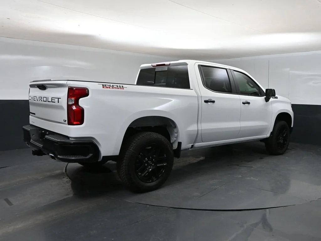 New 2026 Summit White Chevrolet LT Trail Boss image 2