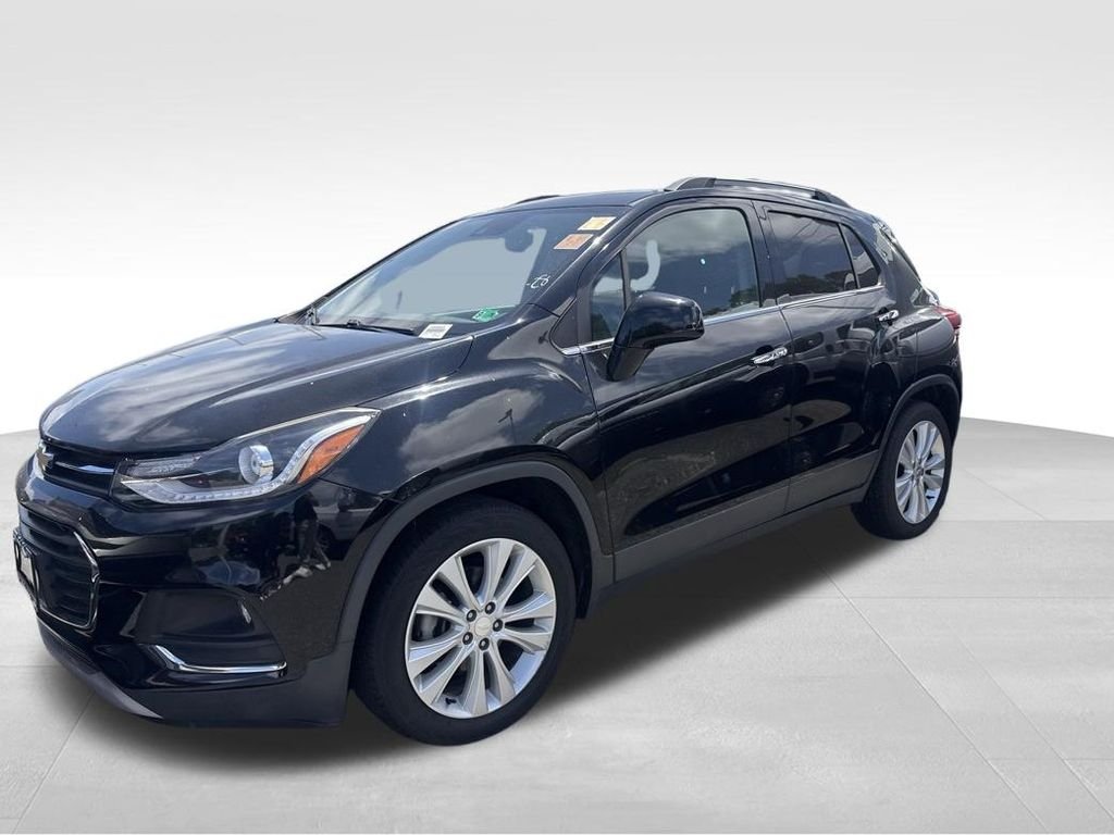 Used 2018 Black Chevrolet Premier image 15