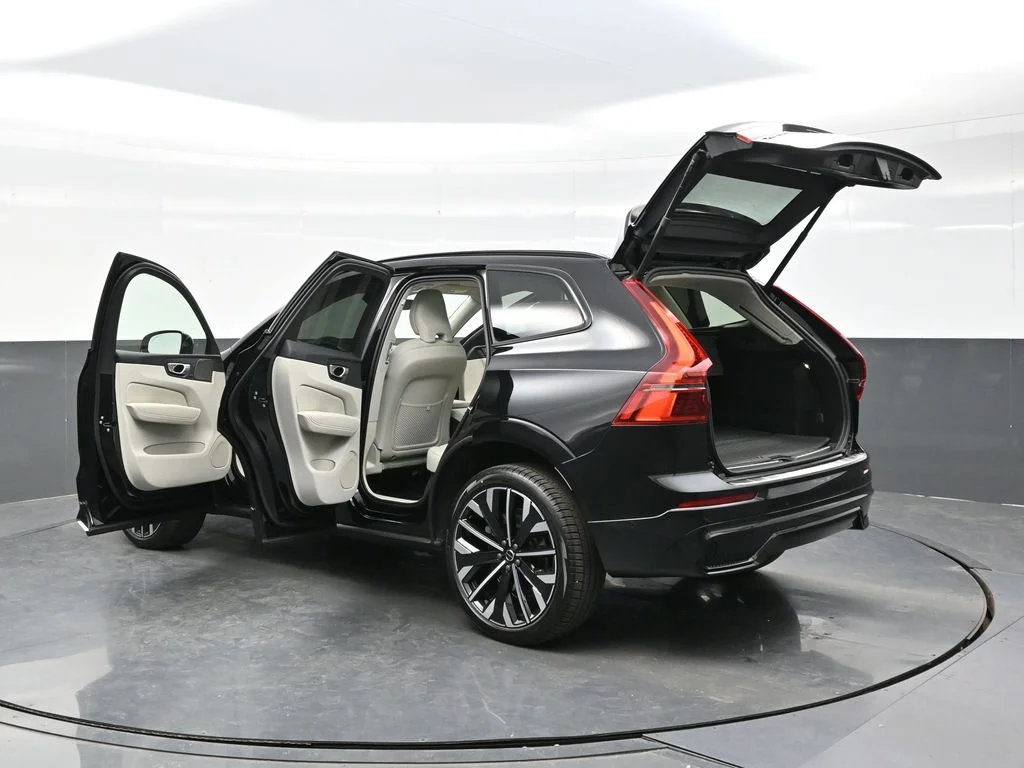 New 2026 Onyx Black Volvo T8 Ultra image 44