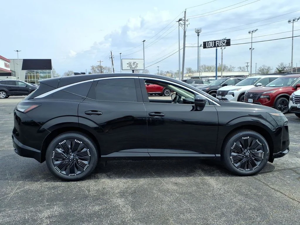 2026 Nissan Murano Platinum - Photo 2