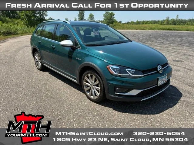 Used 2019 Green Volkswagen TSI S image 2