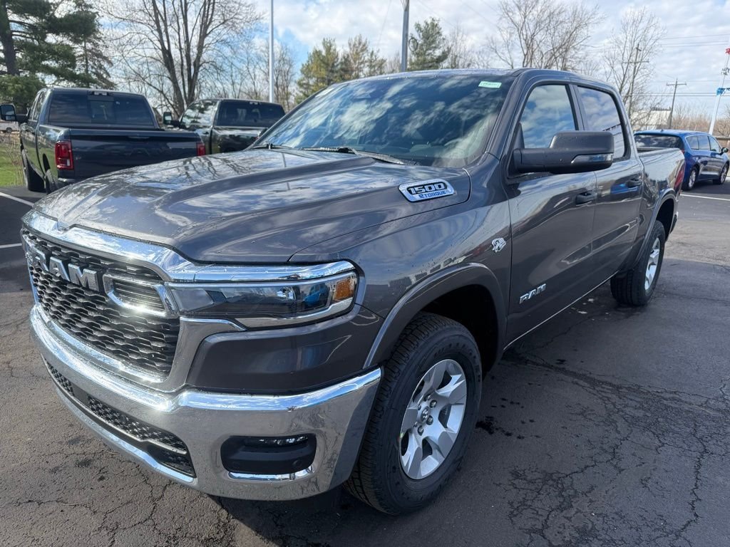 New 2026 Granite Crystal Metallic Clearcoat RAM Big Horn/Lone Star image 8