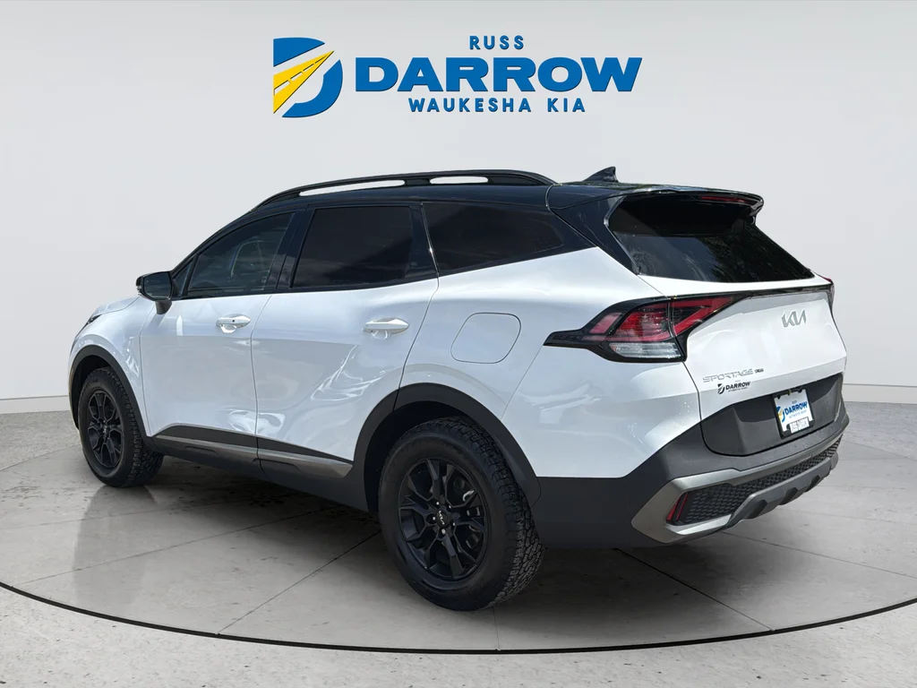 Used 2024 White Kia X-Pro image 3