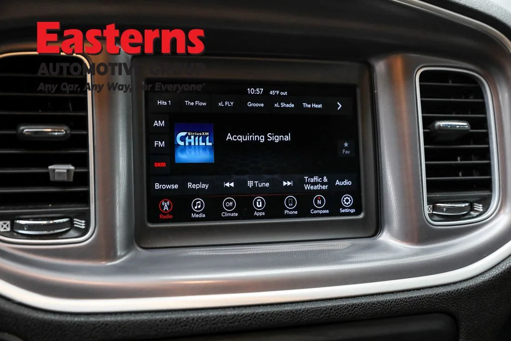 Used 2022 Gray Dodge SXT image 18