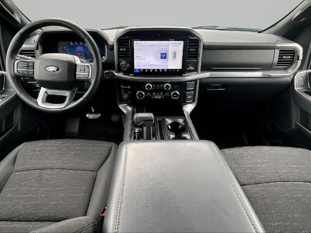 Used 2026 Blue Metallic Ford XLT image 10