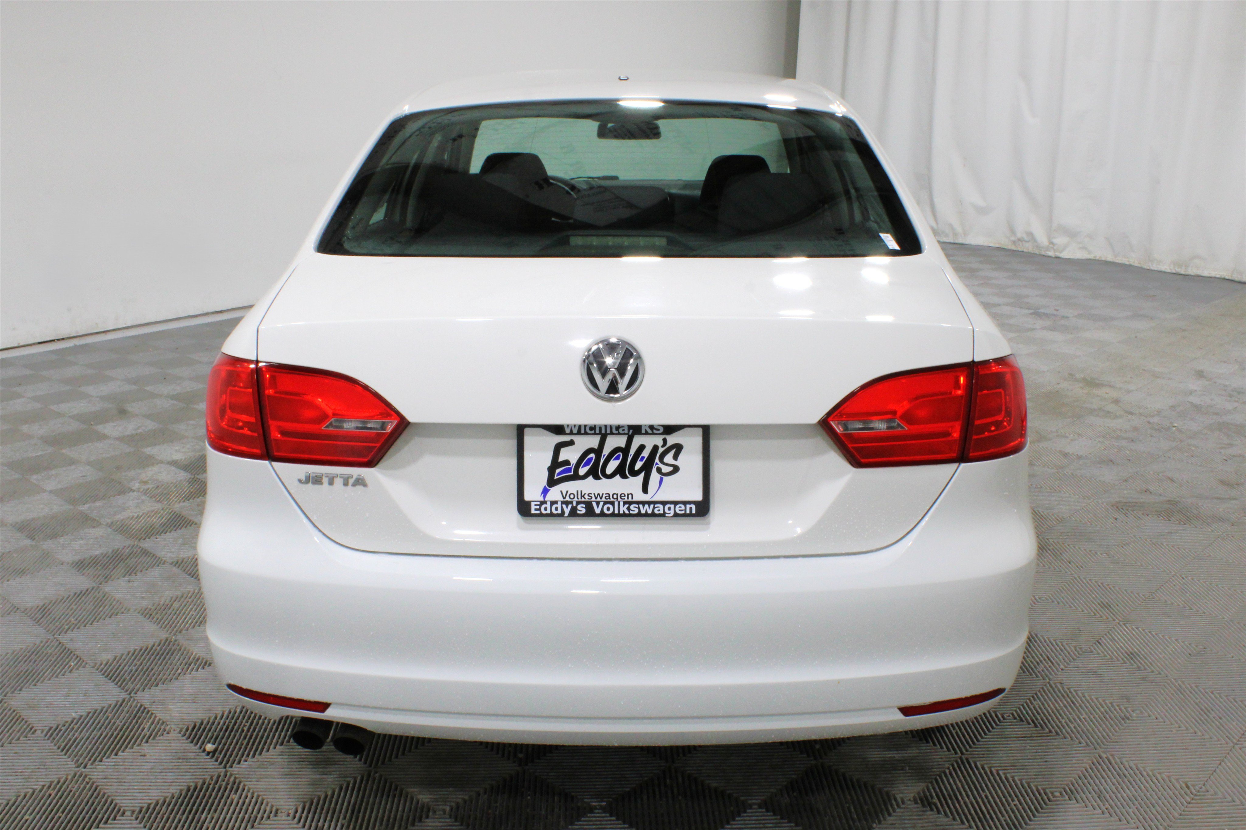 Used 2012 Candy White Volkswagen S image 22