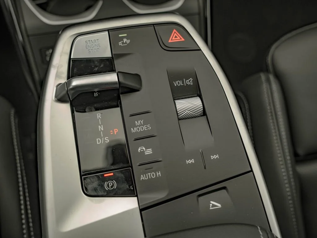New 2026 Alpine White BMW xDrive28i image 37