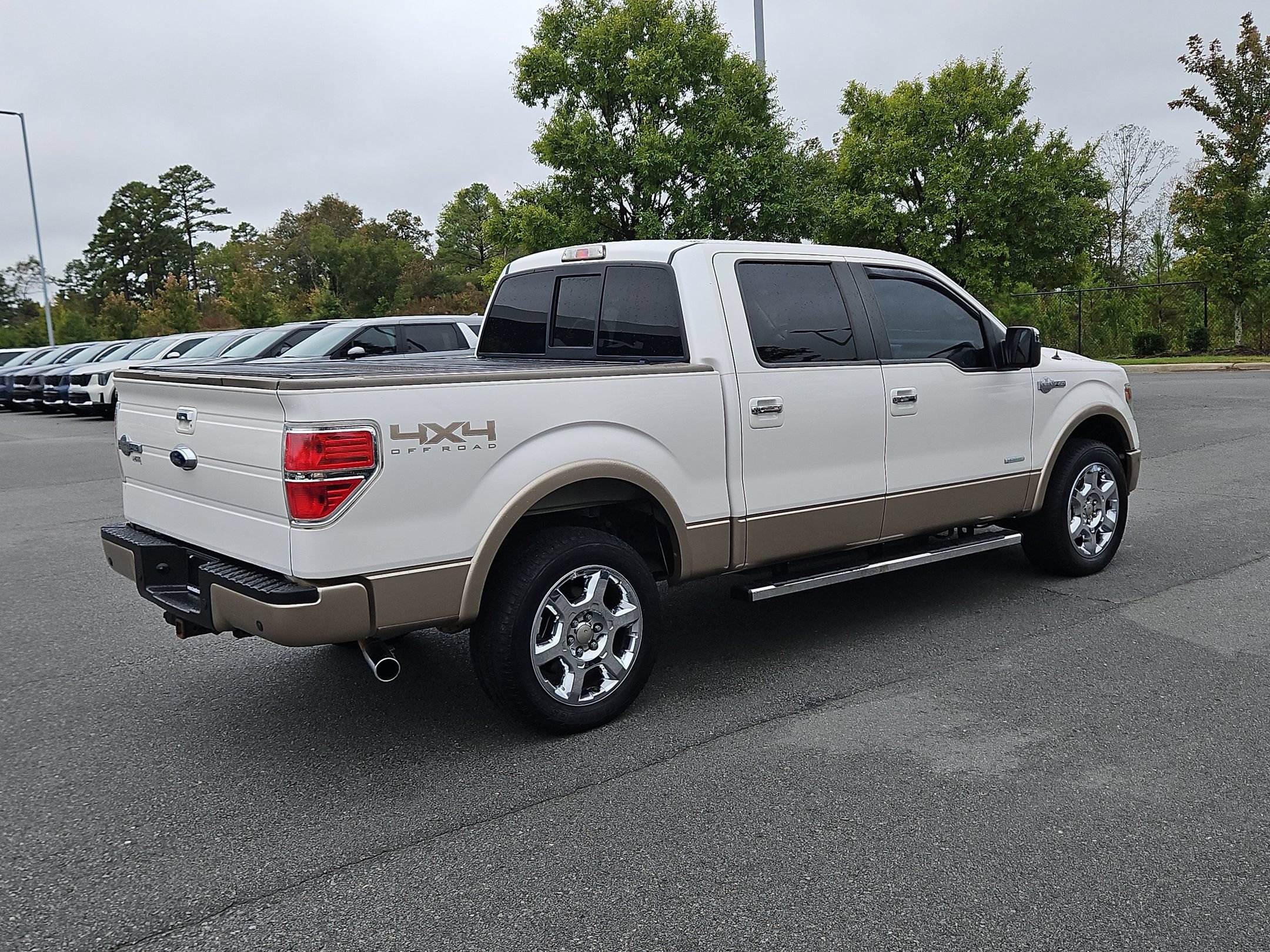 Used 2013 White Platinum Metallic Tri-Coat Ford King Ranch image 13