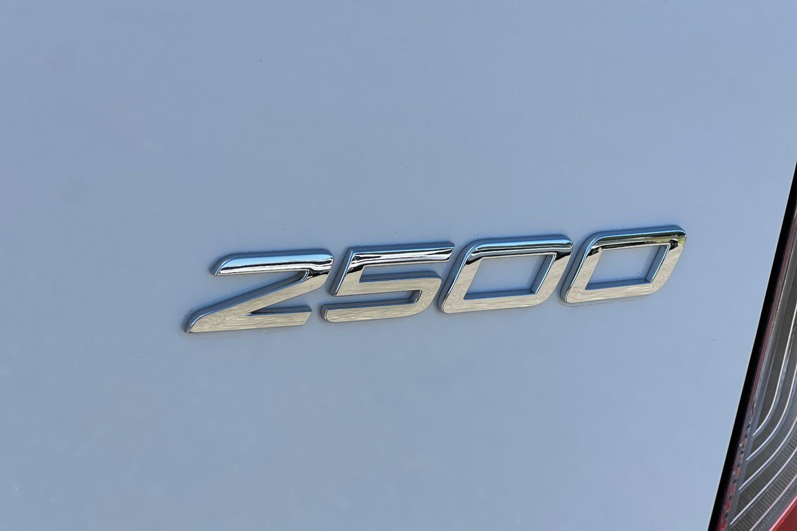 Used 2025  Mercedes-Benz Cargo 144 WB image 11
