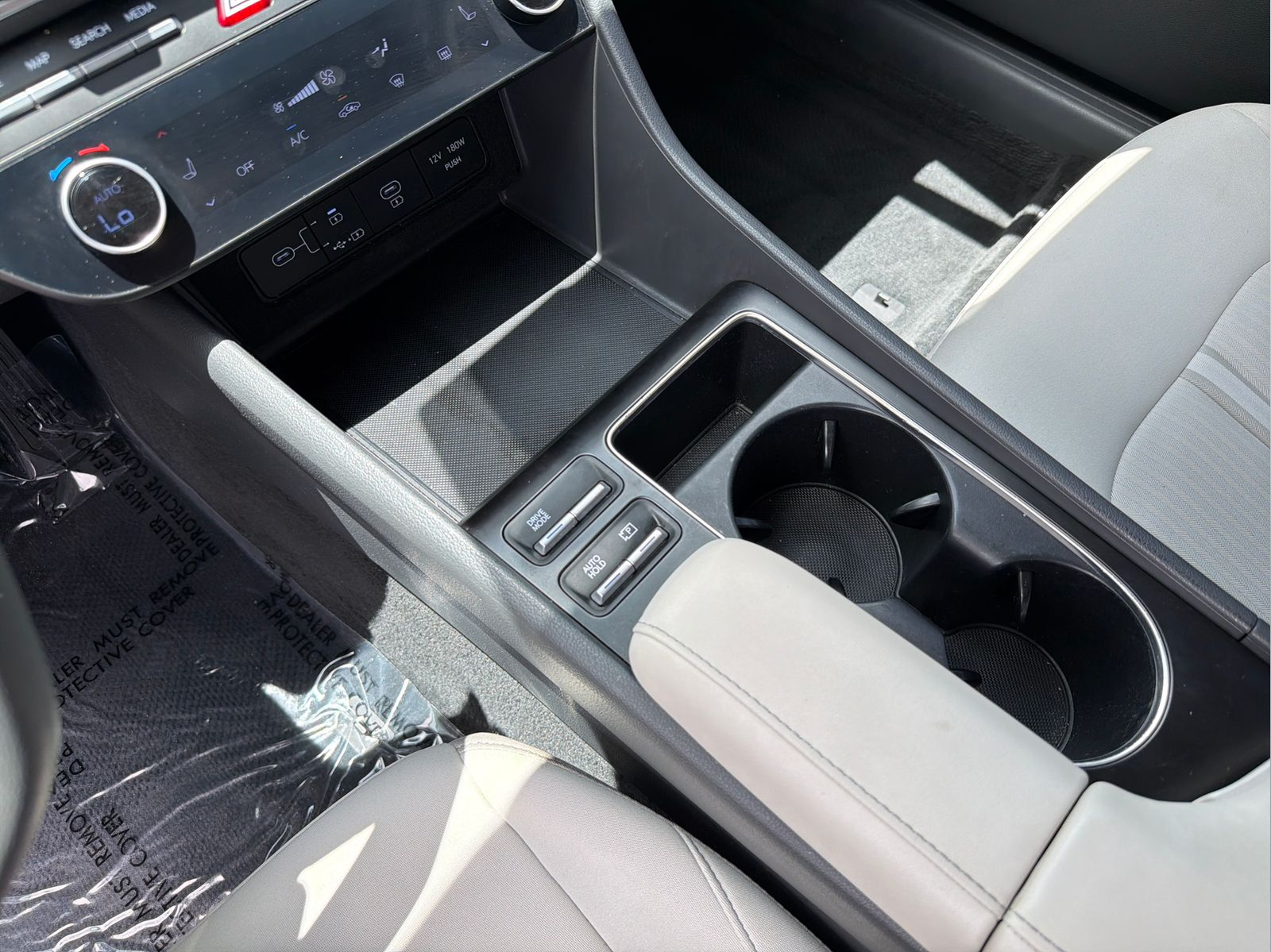 Used 2024 Silver Hyundai SEL image 24