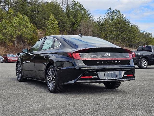 Used 2024 Carbon Blue Hyundai SEL image 4