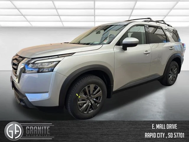 2025 Nissan Pathfinder SV 4WD's photo