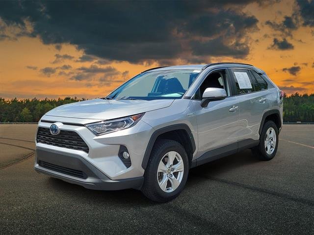 Certified Used 2021 SILVER SKY METALLIC Toyota  image 2