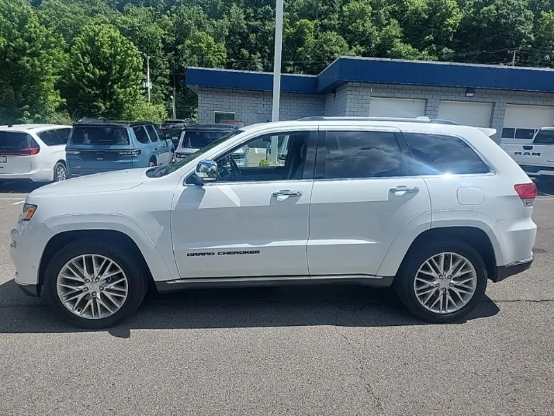 Used 2018 White Jeep Summit image 2