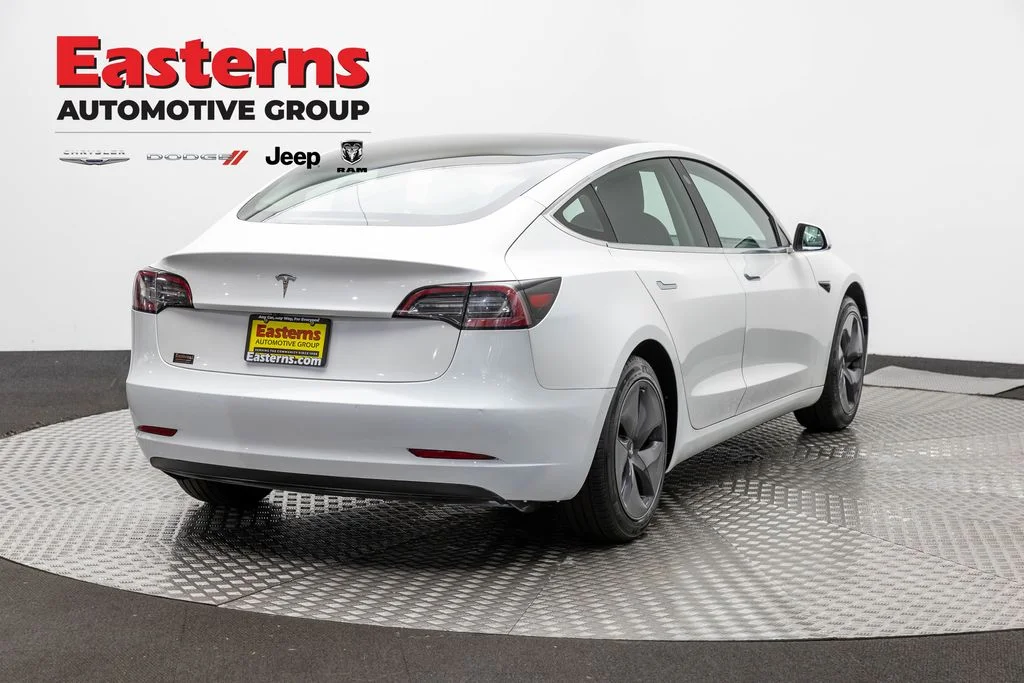 Used 2020 White Tesla Standard image 6