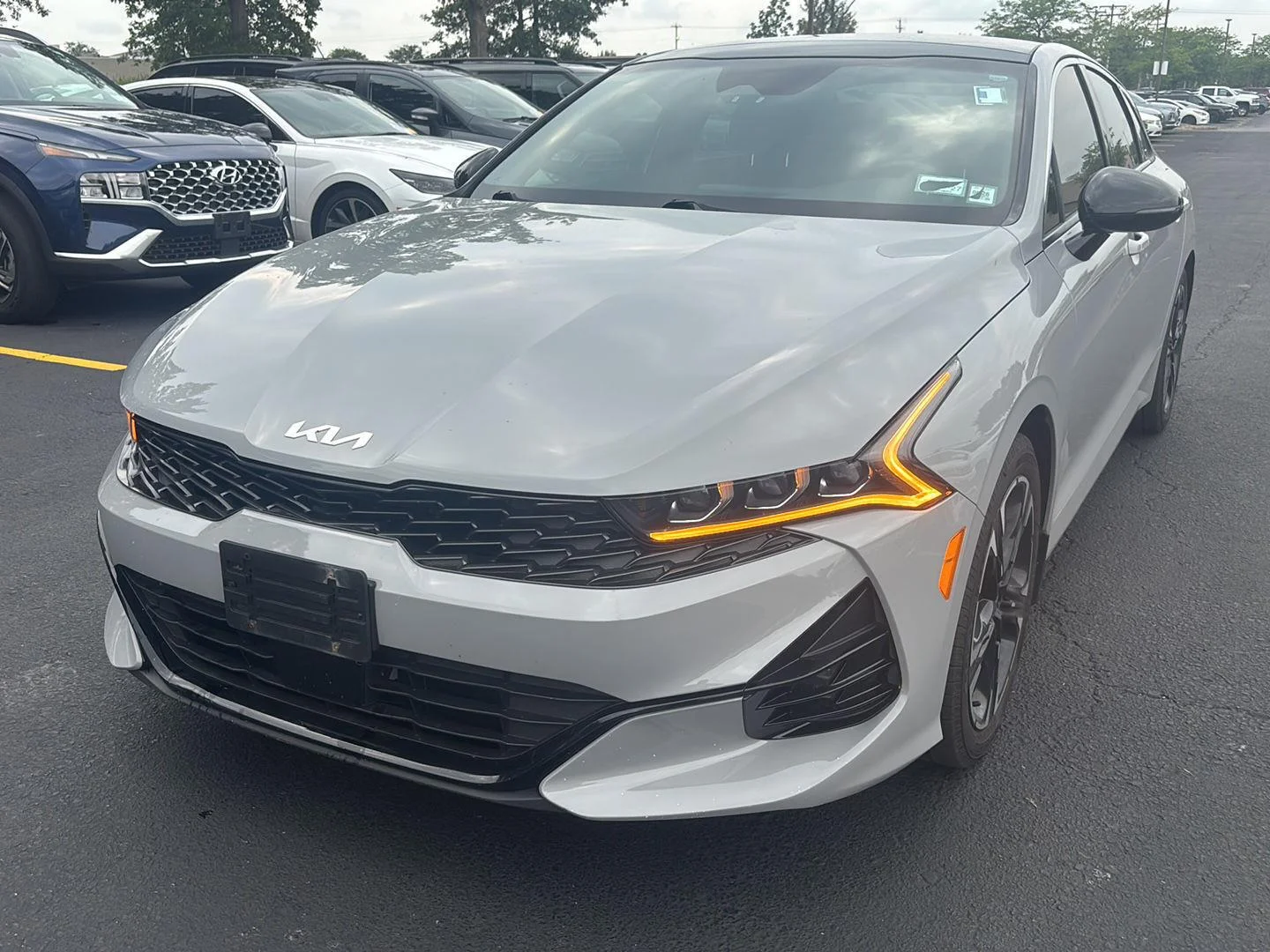 Used 2023 Wolf Gray Kia GT-Line image 3