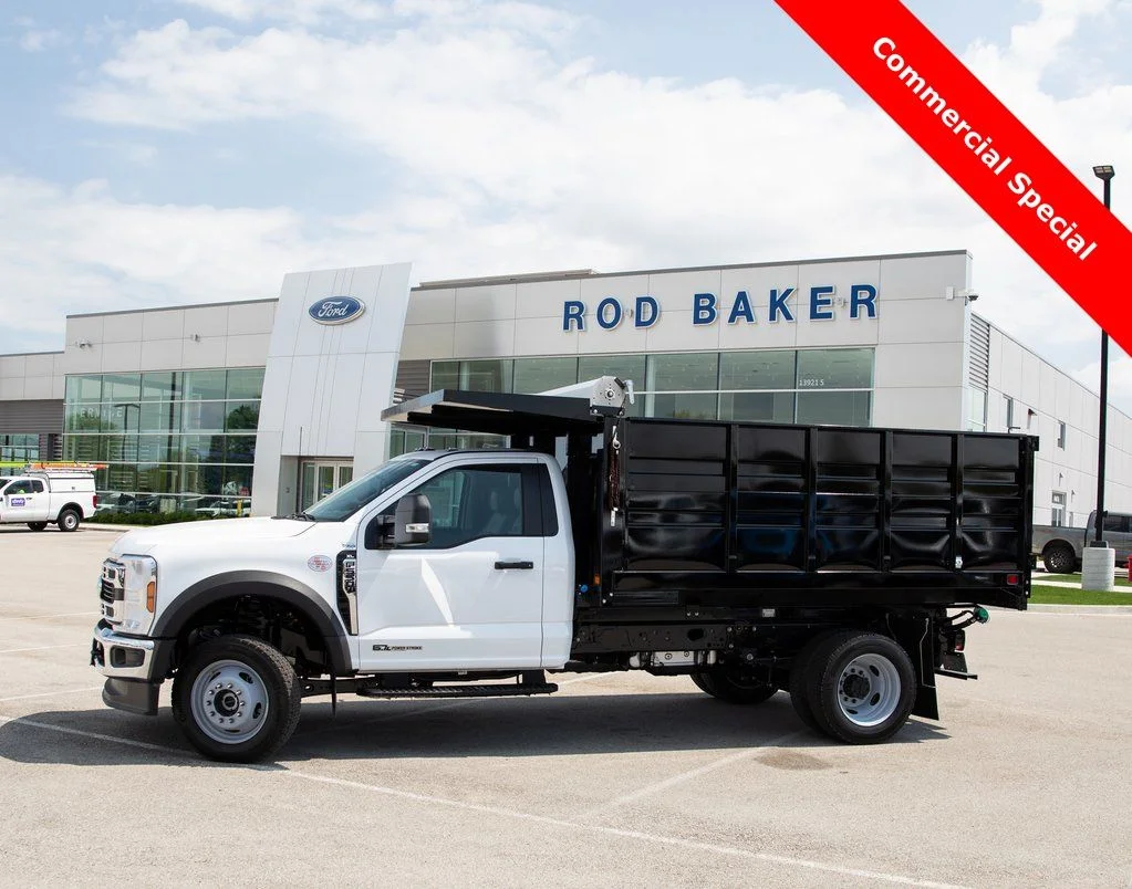 2025 Ford F-550 Super Duty Chassis Cab