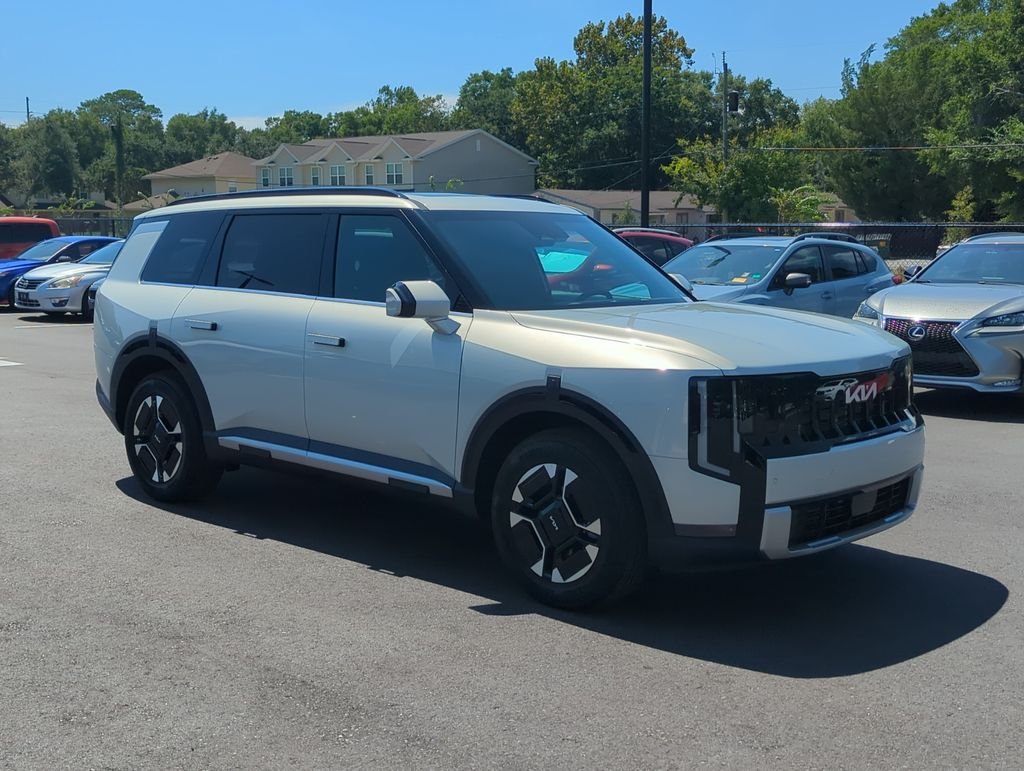 New 2027 Ivory Silver Kia EX image 9