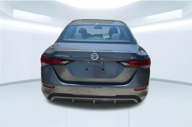 Used 2020 Gray Nissan SV image 5