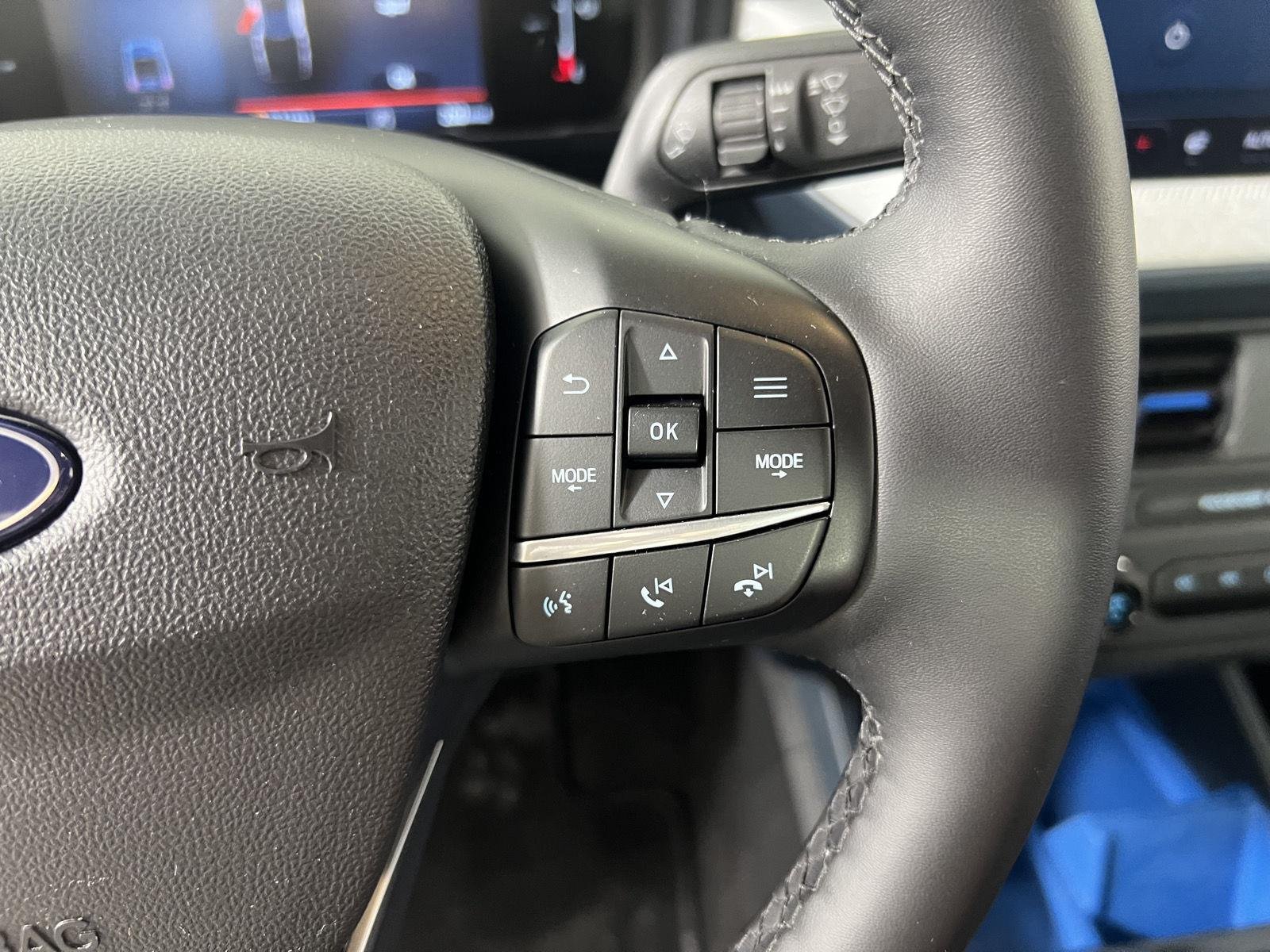 Used 2025 Shadow Black Ford XLT image 15