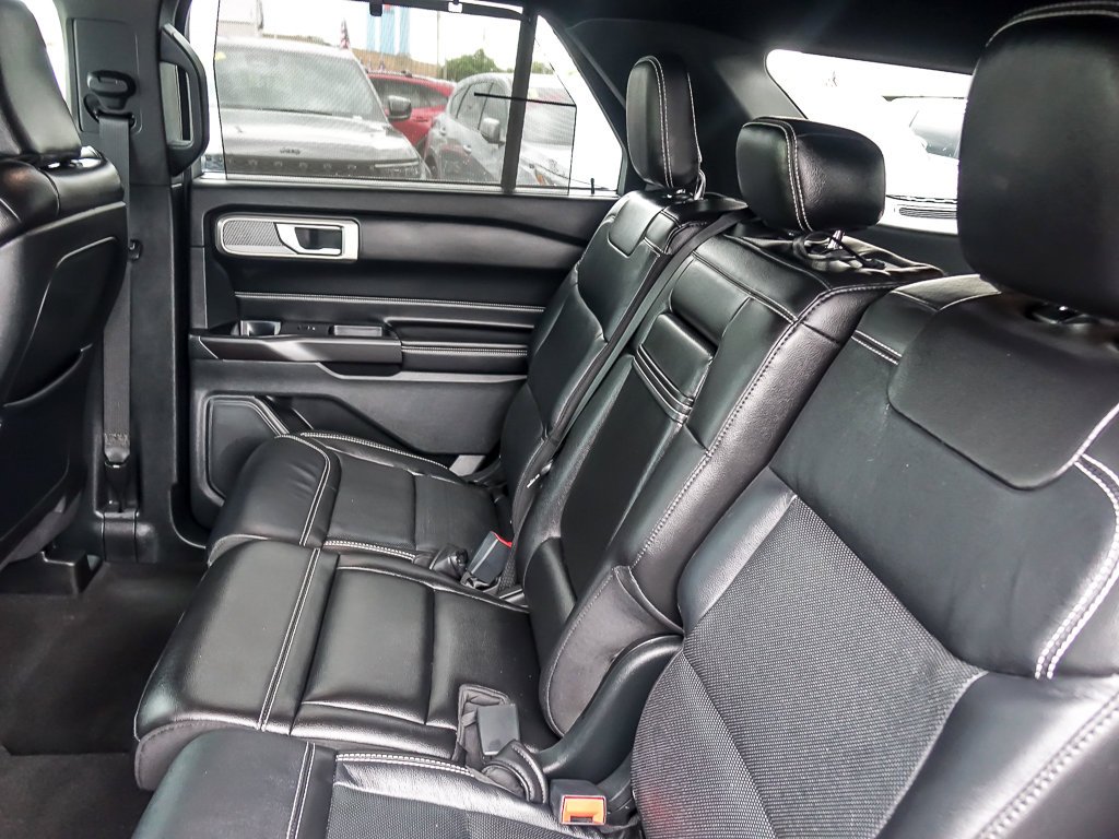 Used 2020 Agate Black Metallic Ford ST image 12