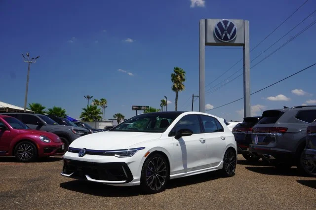 2026 Volkswagen Golf R 