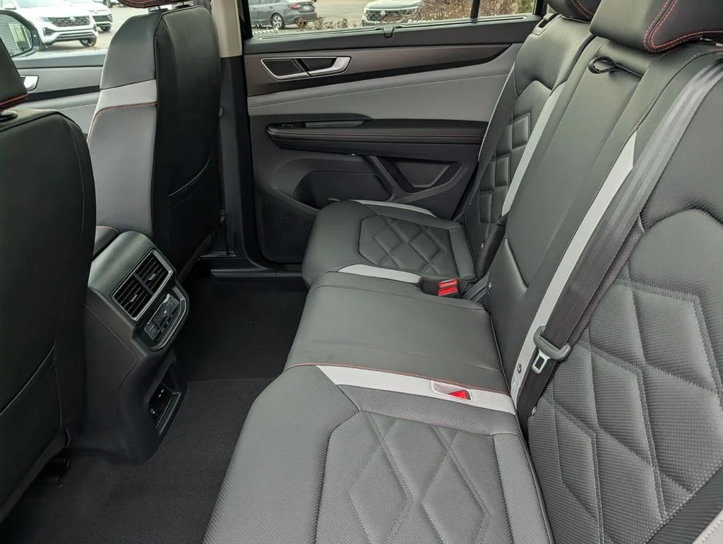 New 2026 Black Volkswagen 2.0T Peak Edition image 14