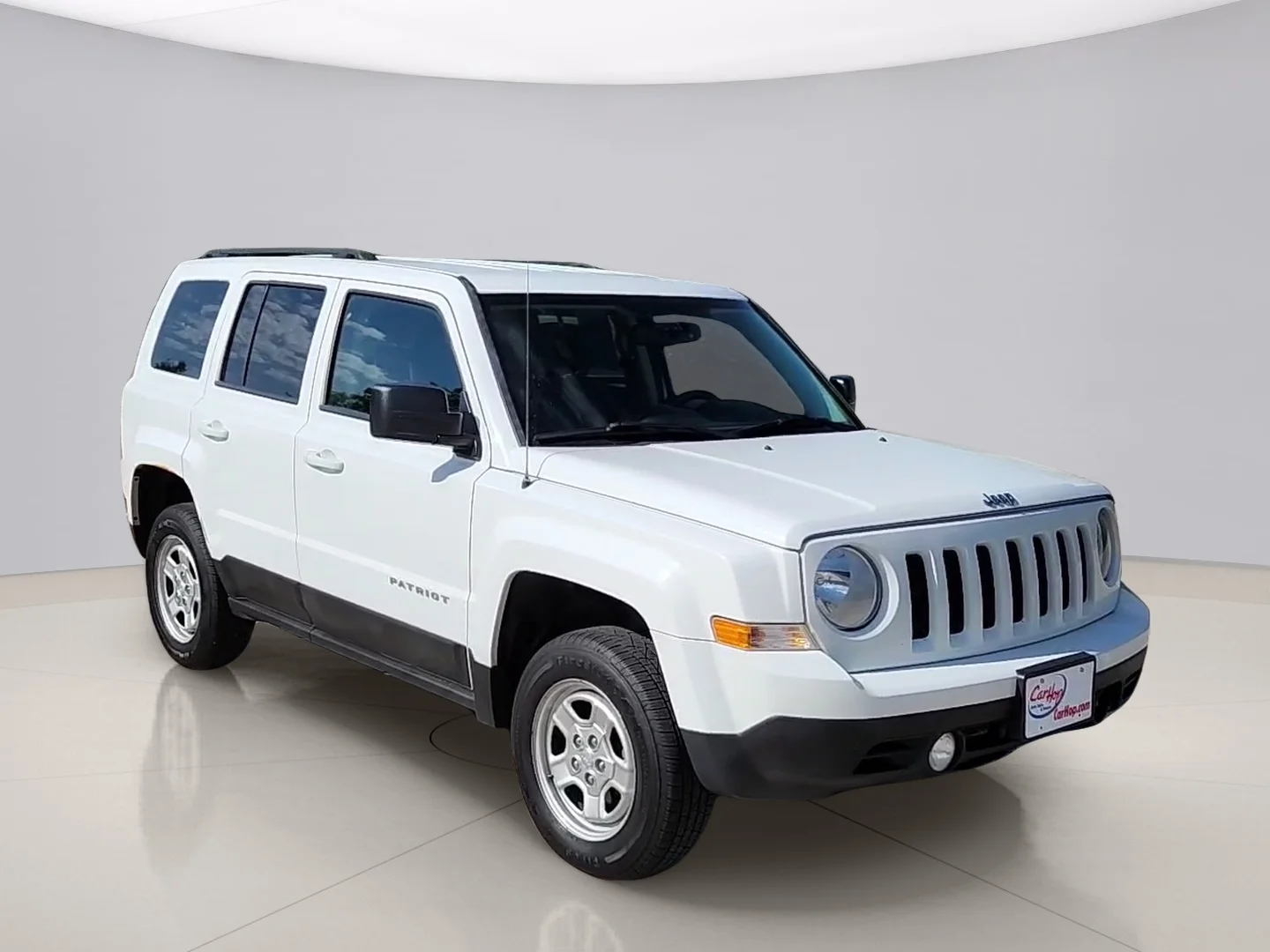 Used 2016 White Jeep SPORT 4WD image 7