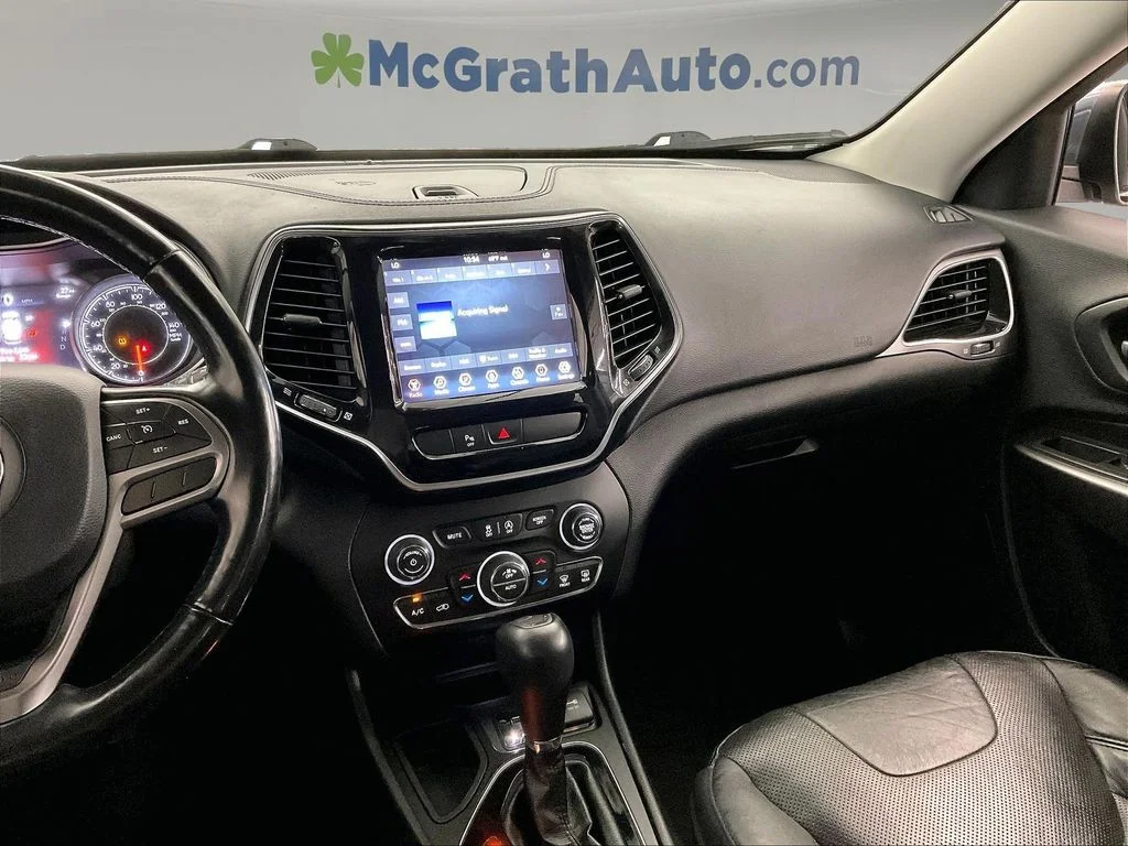 Used 2020 Blue Jeep Limited image 10