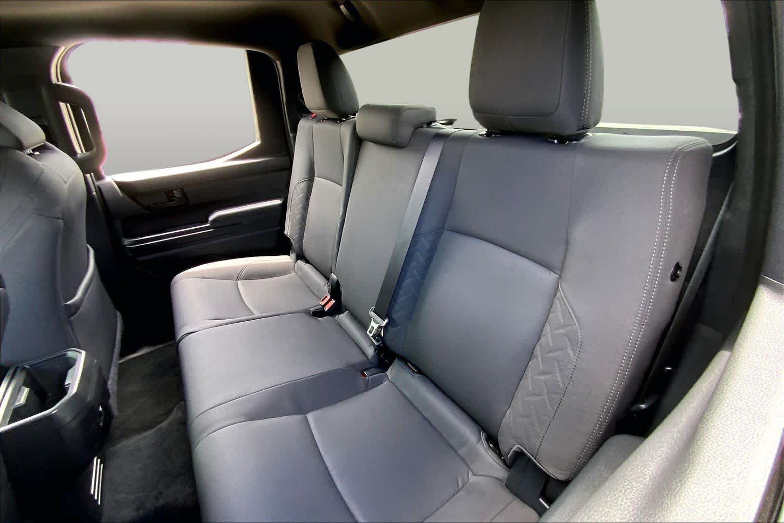 Used 2025 Underground Toyota SR image 19