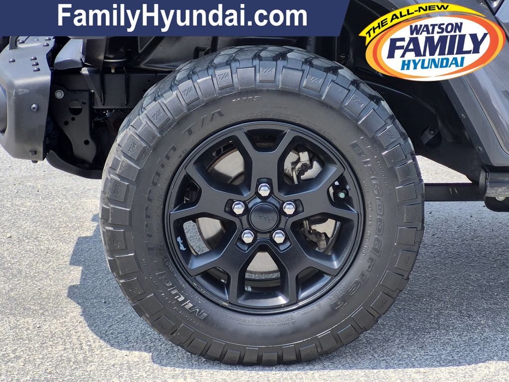Used 2019 Gray Jeep Unlimited Moab image 10