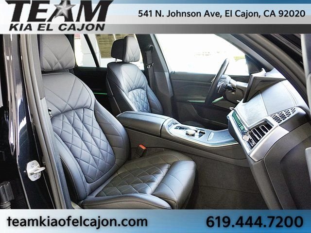 2025 BMW X5 40i - Photo 12