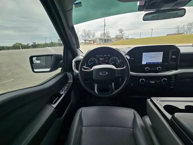 Used 2022 White Ford XL image 13