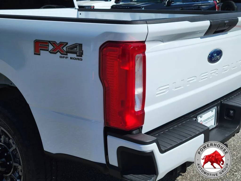 Used 2026 White Ford XL image 12