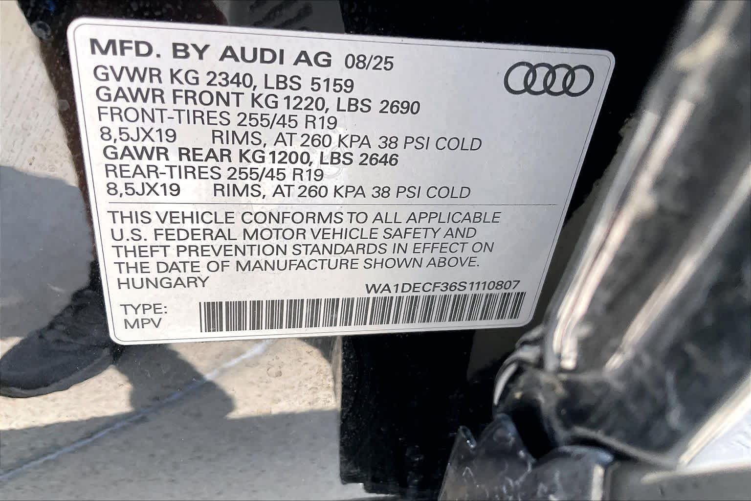 Used 2025 Mythos Black Metallic Audi S line Premium image 35