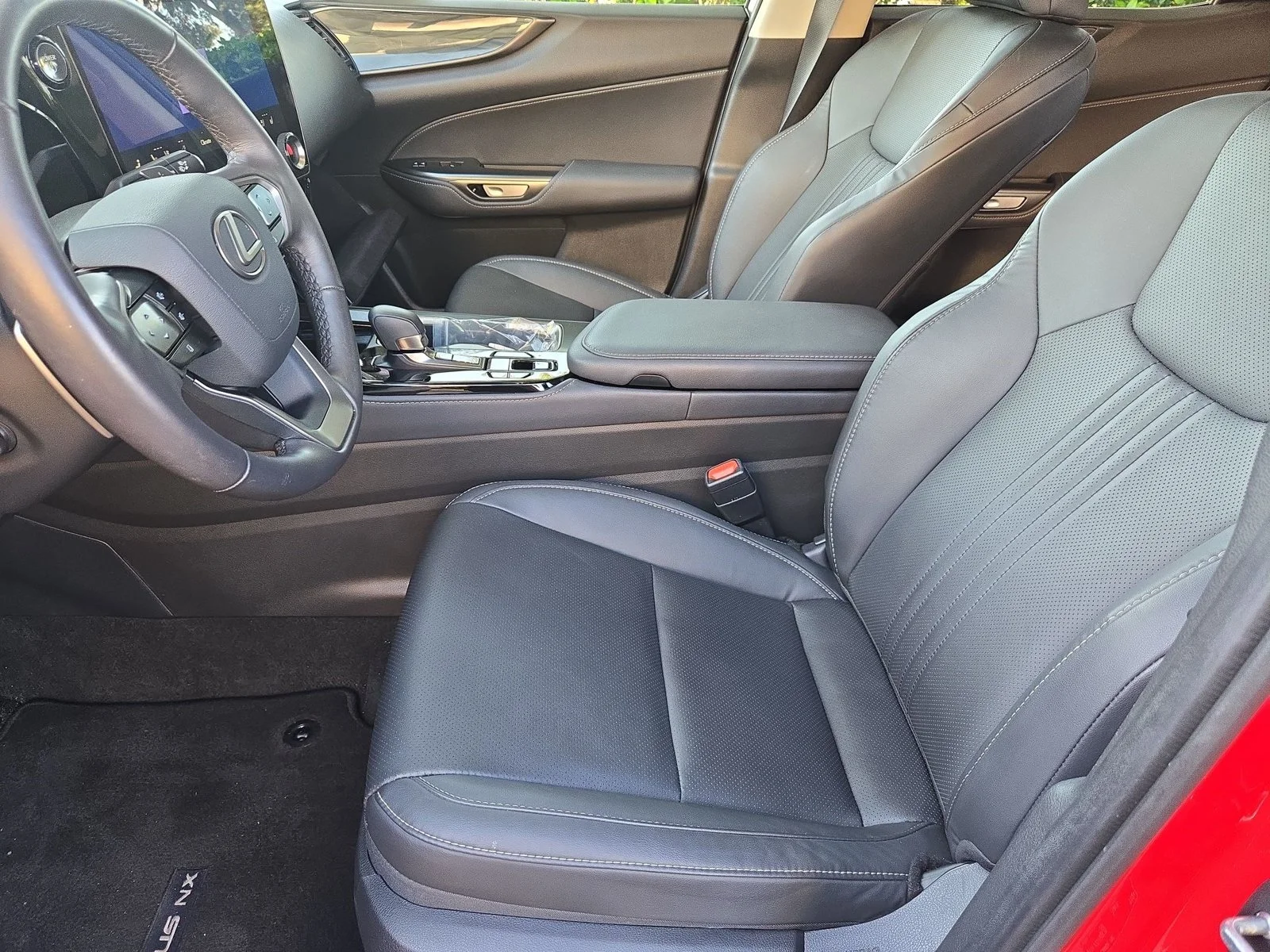 Used 2025 Redline Lexus NX 350h Premium image 14