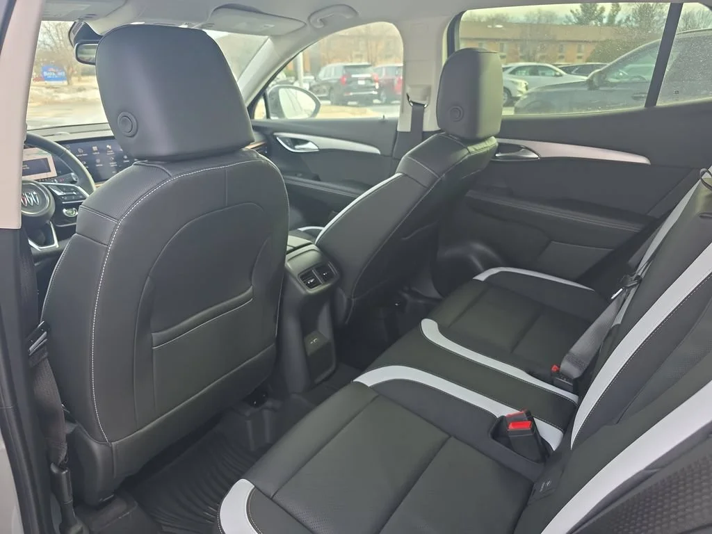 2026 Buick Envision Sport Touring - Photo 18