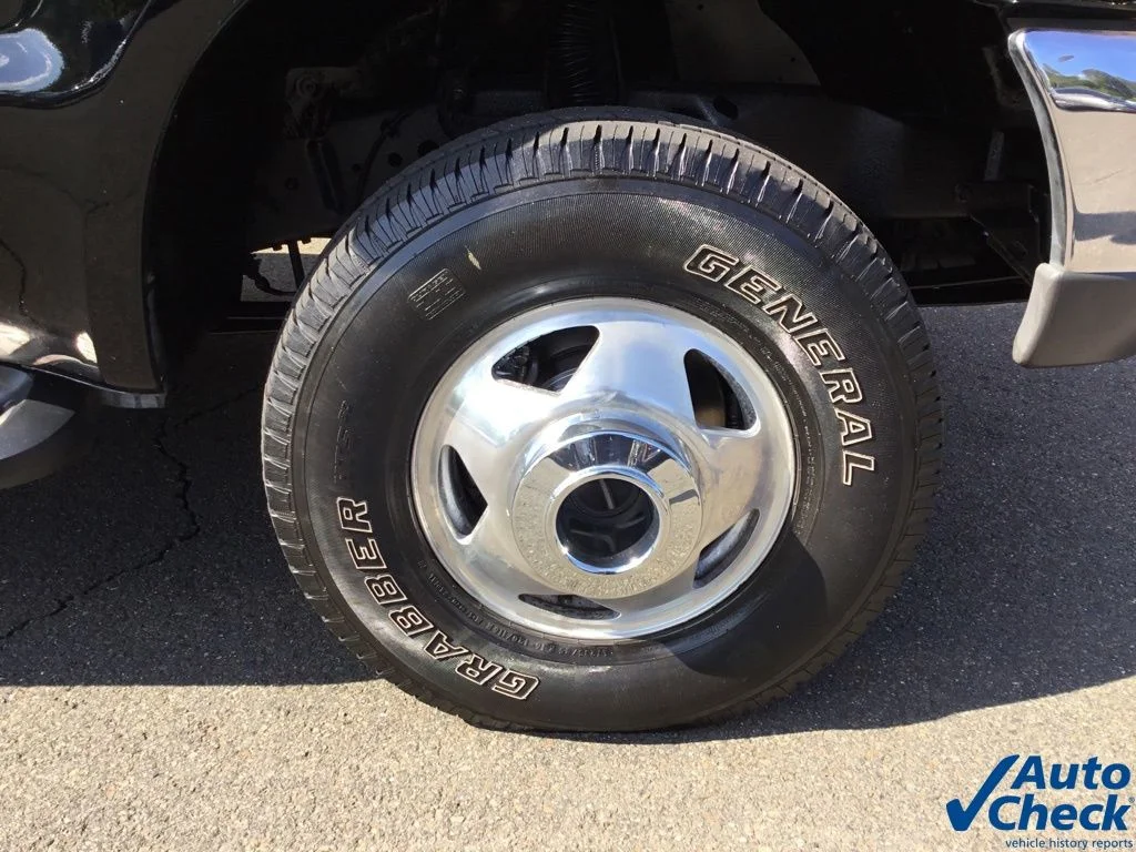 Used 2000 Black Ford Lariat image 15