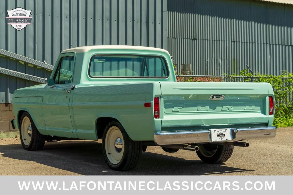 Used 1970  Ford  image 73