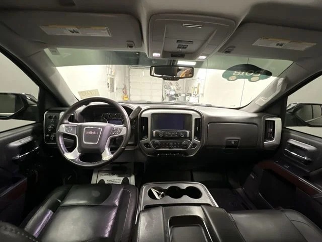 Used 2018 Black GMC SLT image 20