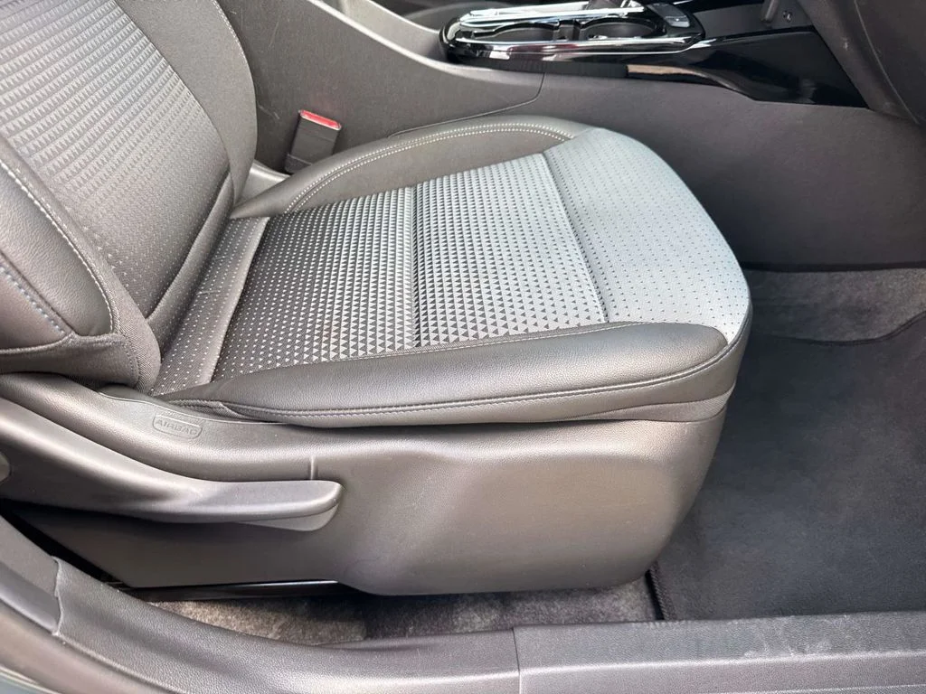 Used 2025 Gray Chevrolet LT image 26