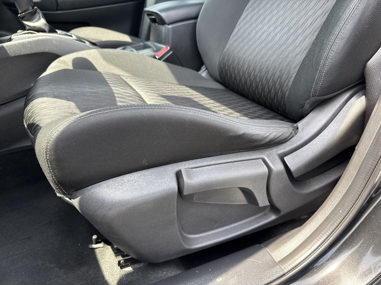 Used 2020 Magnetic Black Pearl Nissan S image 18