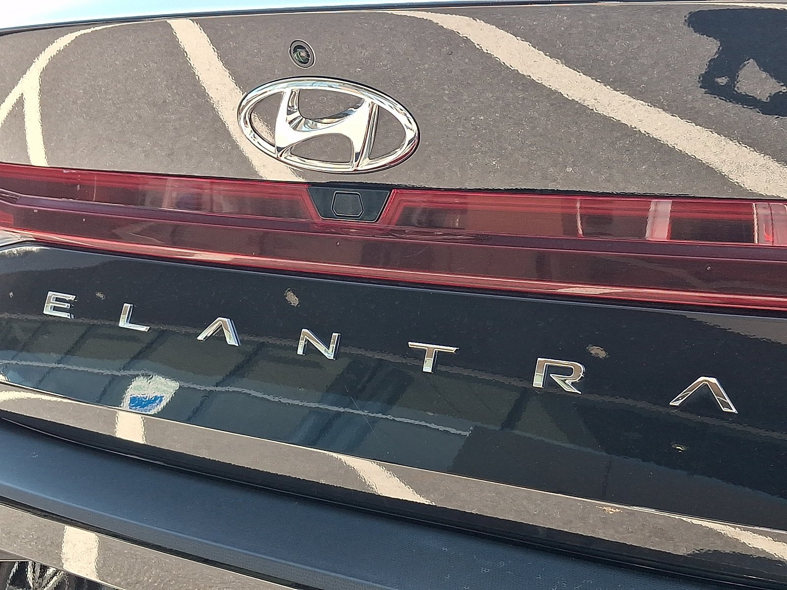 Certified Used 2023 Phantom Black Hyundai SEL image 30