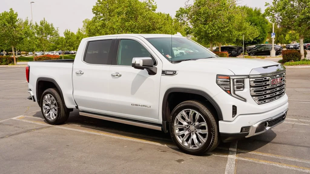 2026 GMC Sierra 1500 Denali - Photo 6