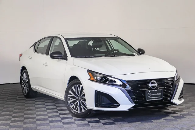2026 Nissan Altima SV