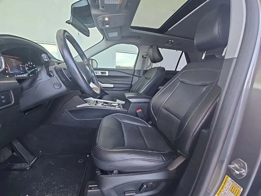 Used 2021 Carbonized Gray Ford Limited image 6