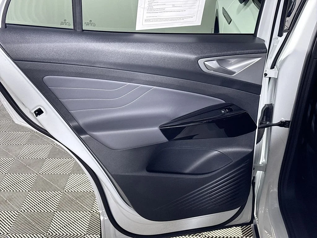 Certified Used 2023 White Volkswagen Pro S Plus image 21
