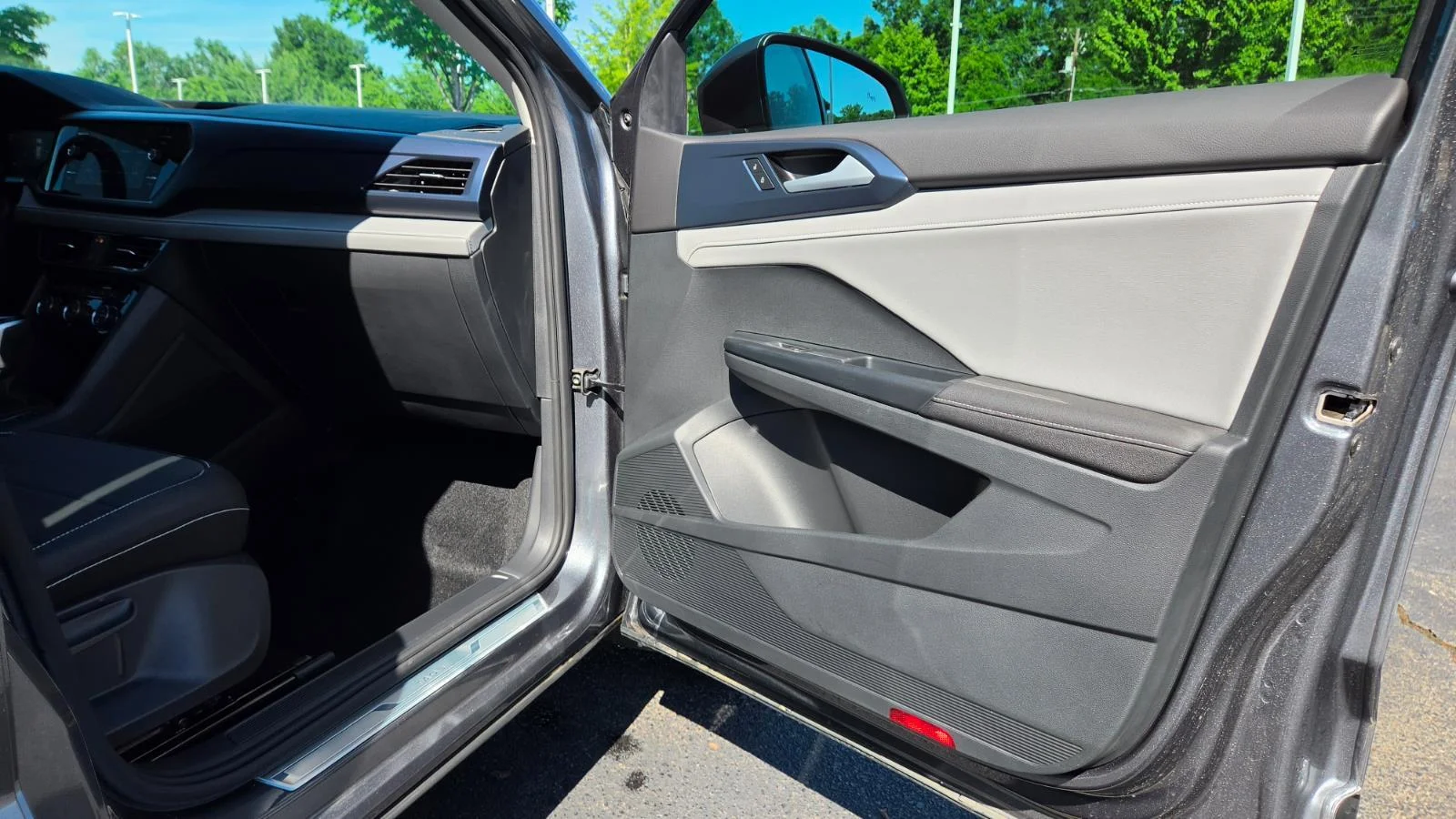 2024 Volkswagen Taos SE - Photo 49